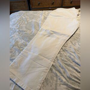 Tommy Hilfiger White Capris Size 18